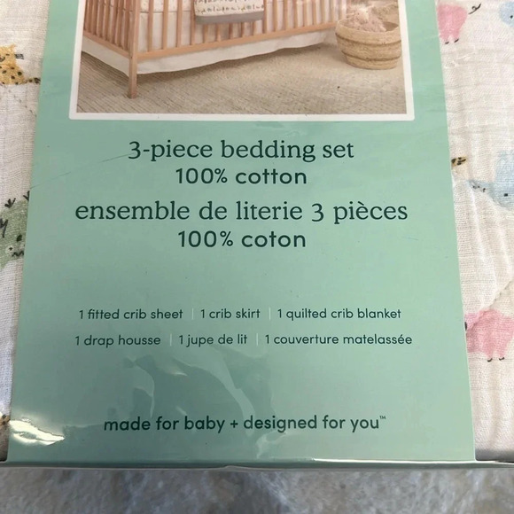 Aden +  Anais - NWT - quilts, sheet, and skirt. 3 piece set - Picture 5 of 9